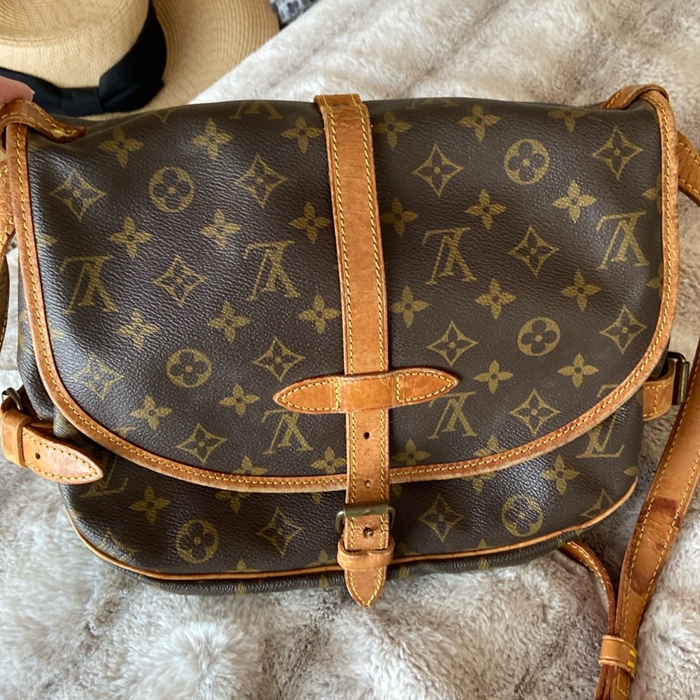 Louis Vuitton Vintage Saumur30